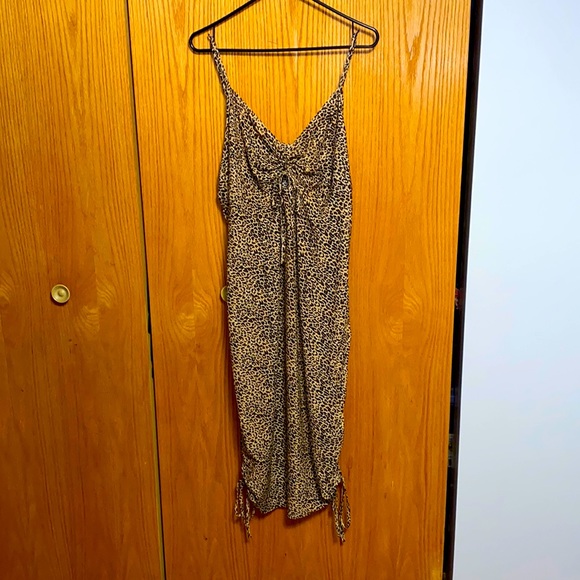 Drawstring Ruched Leopard Dress - Picture 6 of 13